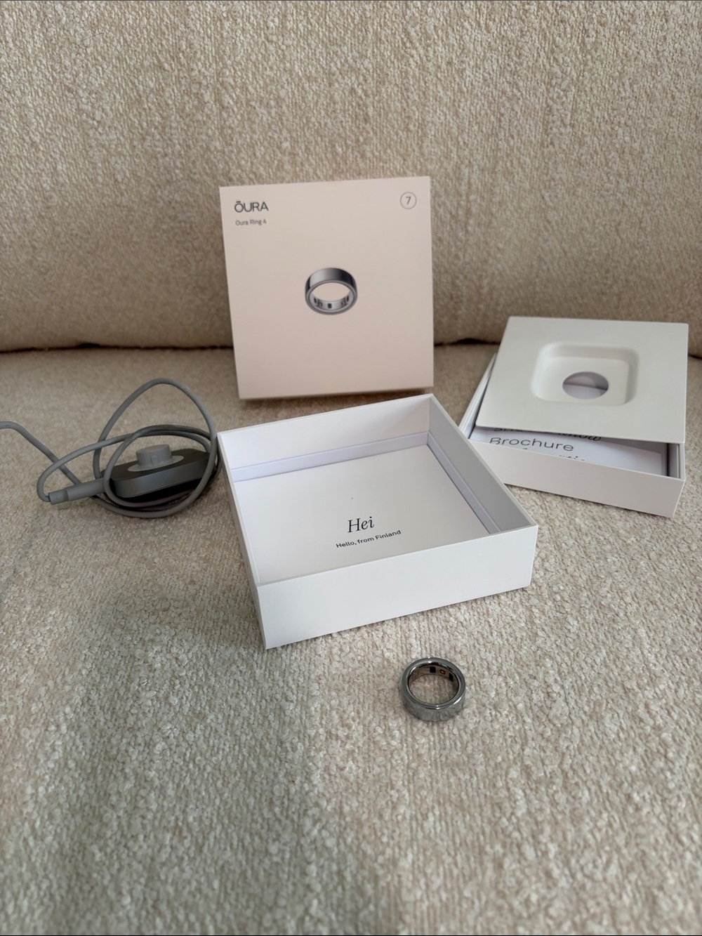 Oura Ring 4 Silver, Size 7, Original Box